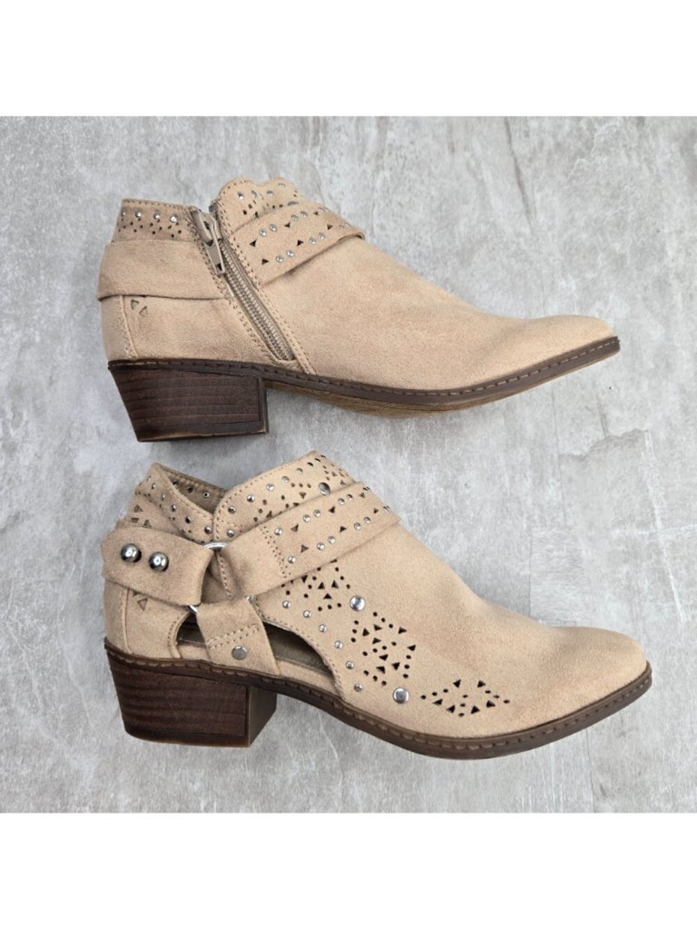 Not Rated Western Ankle Boots 6 Tan Studded Low Heel Harness Cowgirl Shoe Boots - Picture 5 of 12